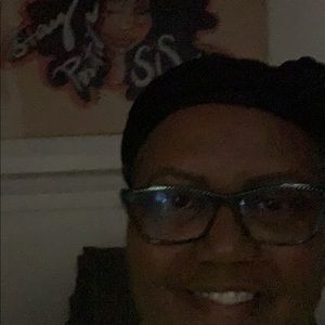 Meet your Posher, Janet